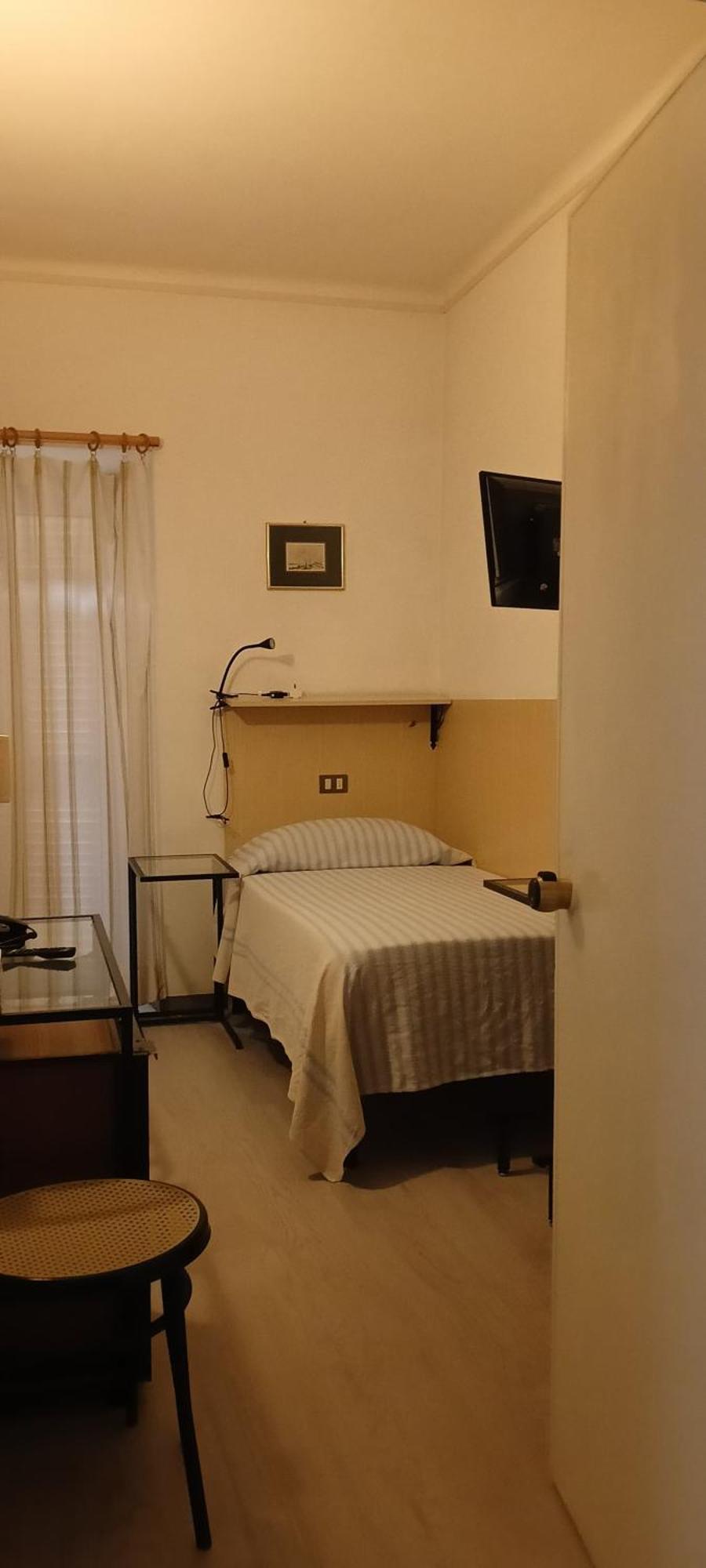 Piccolo Hotel Holiday Center فينالي ليغوري المظهر الخارجي الصورة