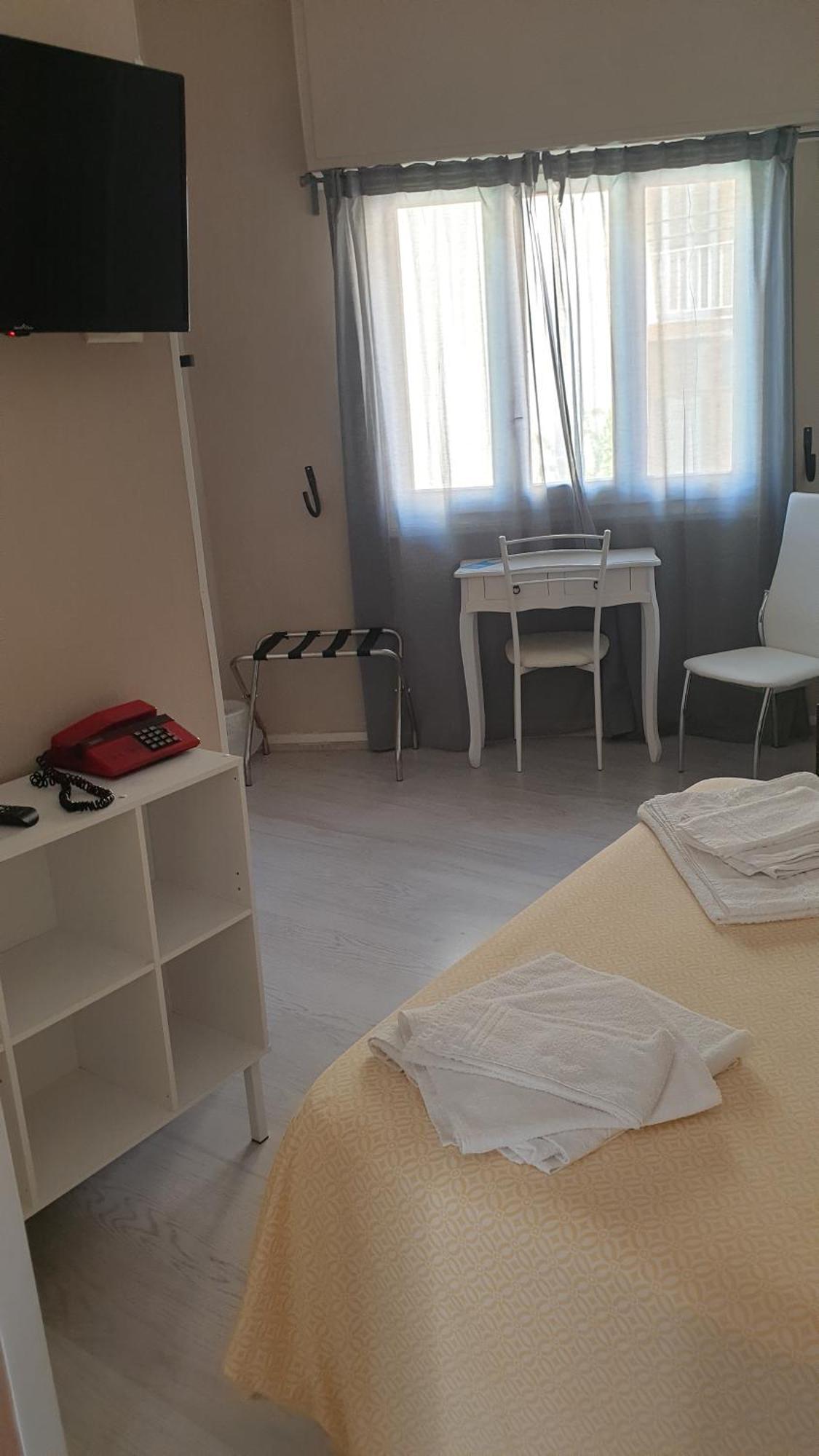 Piccolo Hotel Holiday Center فينالي ليغوري المظهر الخارجي الصورة